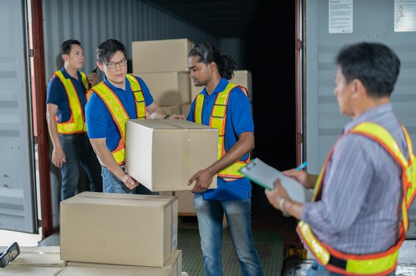 Découvrez le conteneur 40 pieds idéal pour vos besoins de stockage